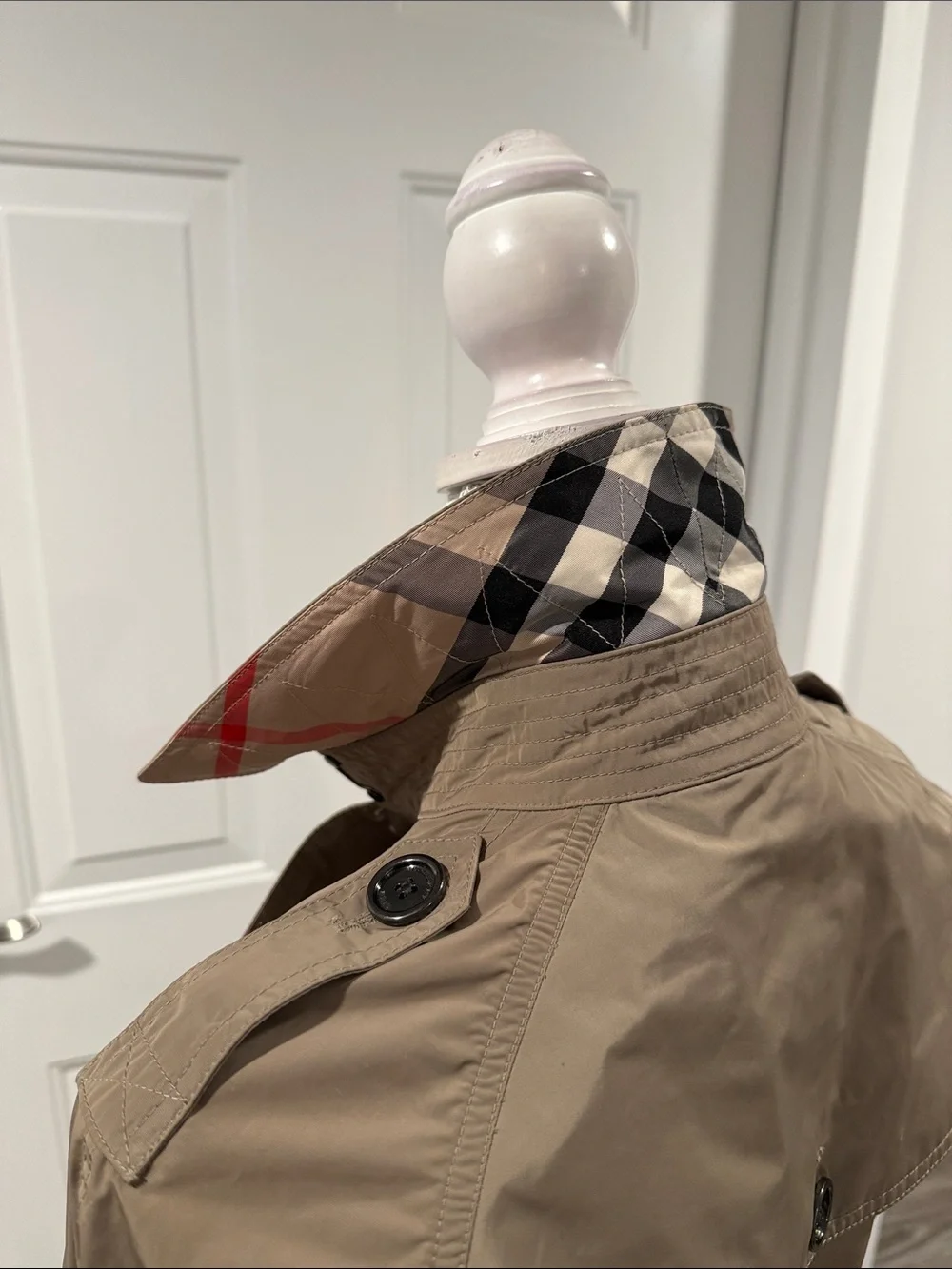 Burberry Brit Nova Check Trench Ruched Coat Raincoat Size 6 US Women’s Jacket - Picture 7 of 16